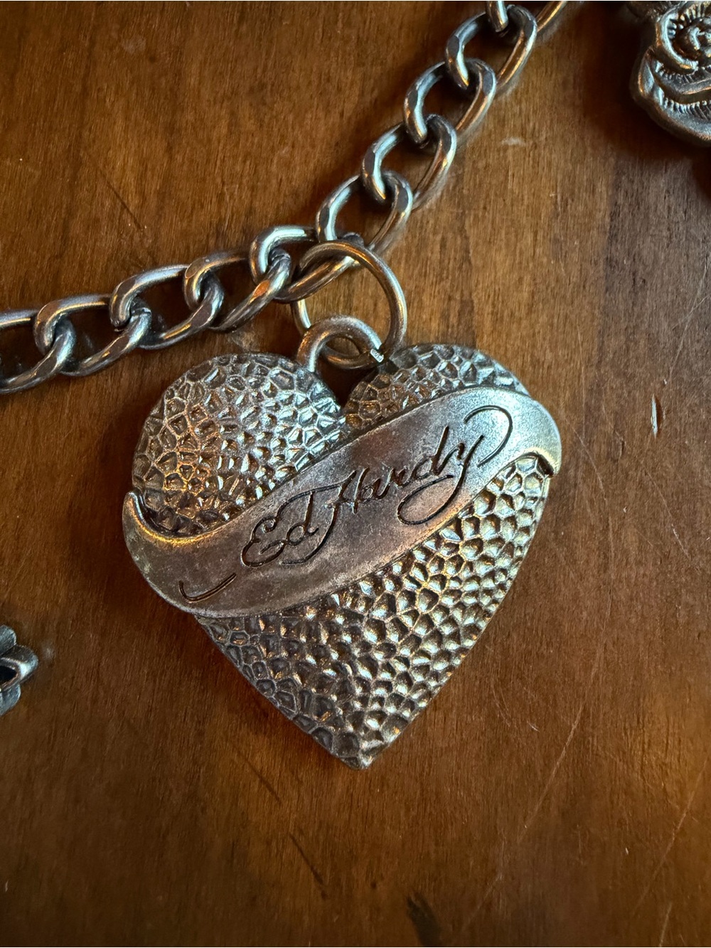Ed Hardy Purse Bag Chain with Charms #676 - Picture 4 of 7
